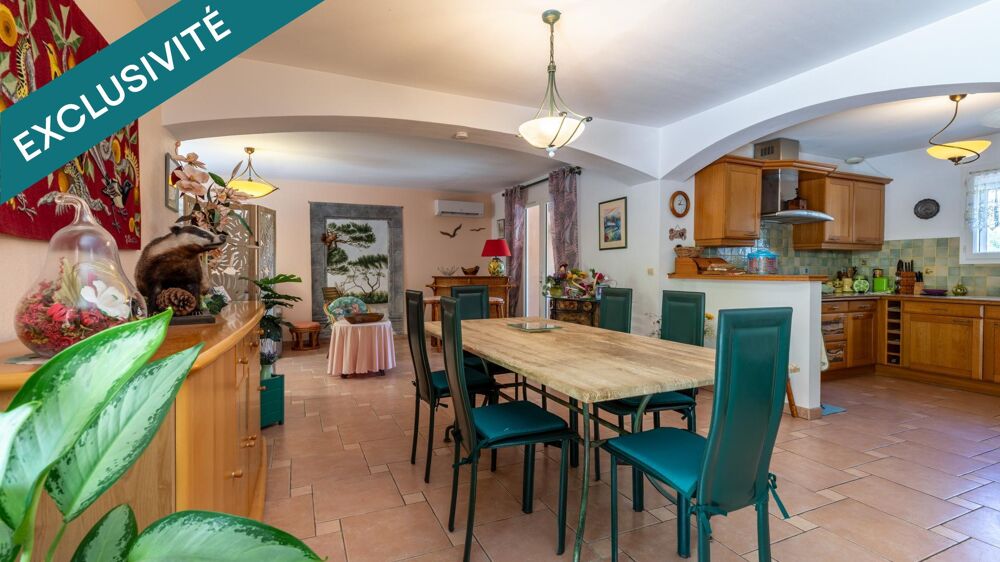 Vente Maison Villa provençale avec piscine sur 1 560 m² arborés Saint-aygulf