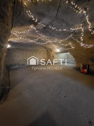  Immeuble � vendre 181 m�