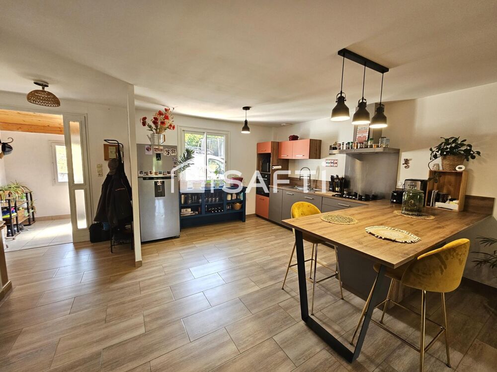 Vente Maison Plain pied 105 m² + garage 26 m² Mensignac