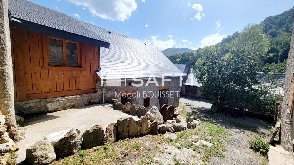 Vente Maison Maison en pierres T5 de 118m², ancienne bergerie rénovée de A à Z, terrasse, barbecue, cour, vue. Ce bien est idéal pour un inve Jurvielle