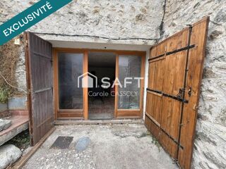 Vente Maison Grange toit refait  assainissement électricité  et eau Tarerach