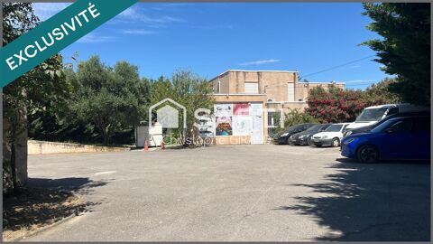 Bureaux commerciaux de 158 m&sup2; et Parkings 491040 13700 Marignane