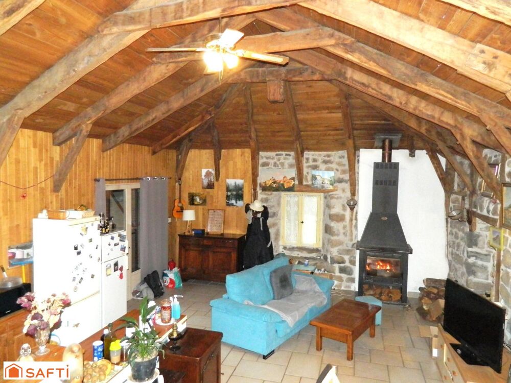Vente Maison Ancienne ferme 90m2 env. terrain attenant Chaneac