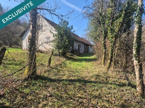   En exclusivit�, Ferme � r�nover avec 2 hectars de prairies et for�ts ! Maison - 3 pi�ce(s) - 220 m�