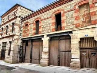  Immeuble � vendre 1170 m�