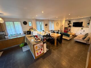  Maison � vendre 9 pi�ces 184 m�