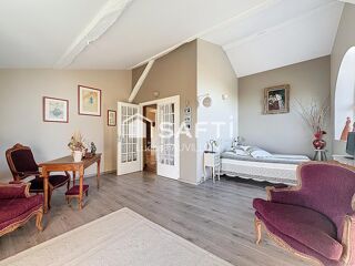  Maison à vendre 10 pièces 294 m²