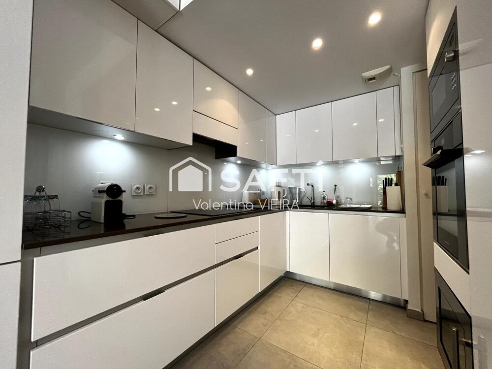Vente Appartement Bel appartement trois pièces, bord de mer Saint-raphael