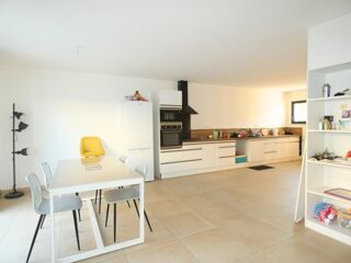  Maison � vendre 4 pi�ces 105 m�