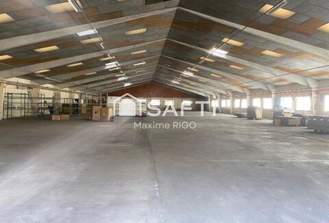 Local commercial de 1400m² Virazeil 3000 47200 Virazeil