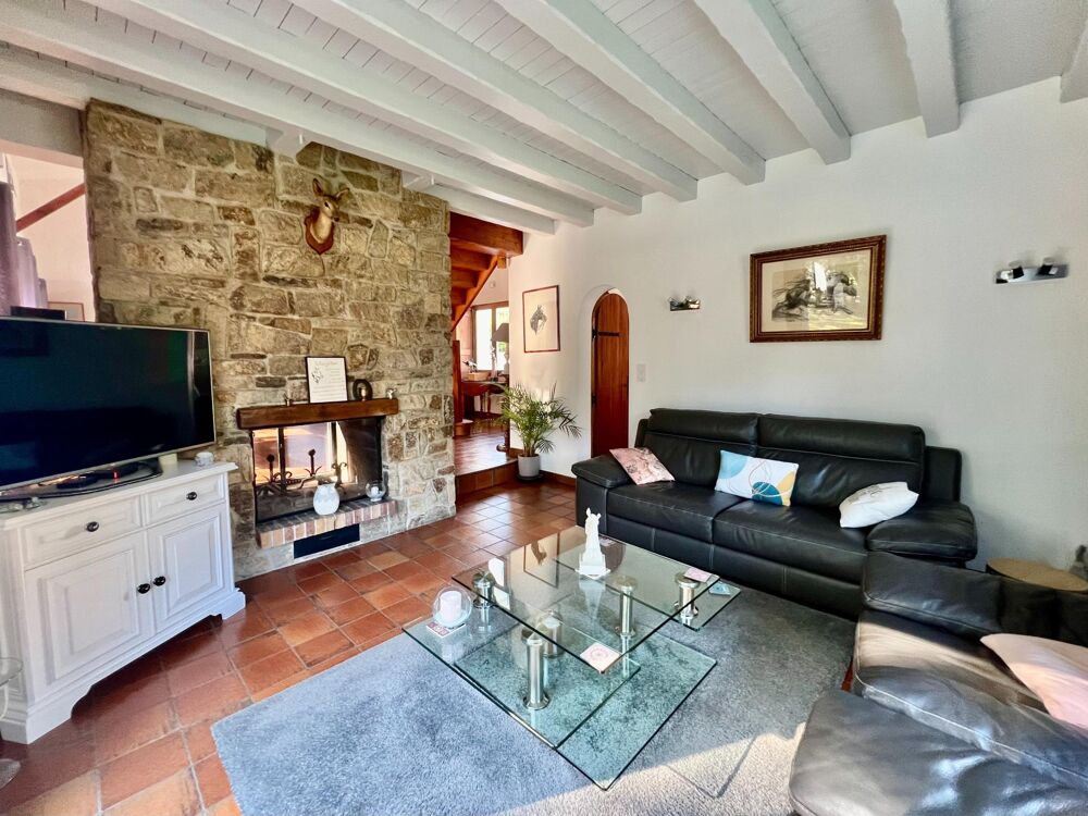 Grande maison familiale en excellent état - Aucun travaux à prévoir.