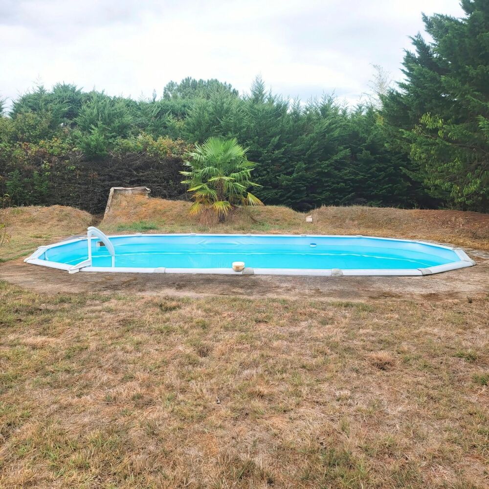 Vente Maison Maison 150 M2 avec piscine, double garage et suite/studio Varennes