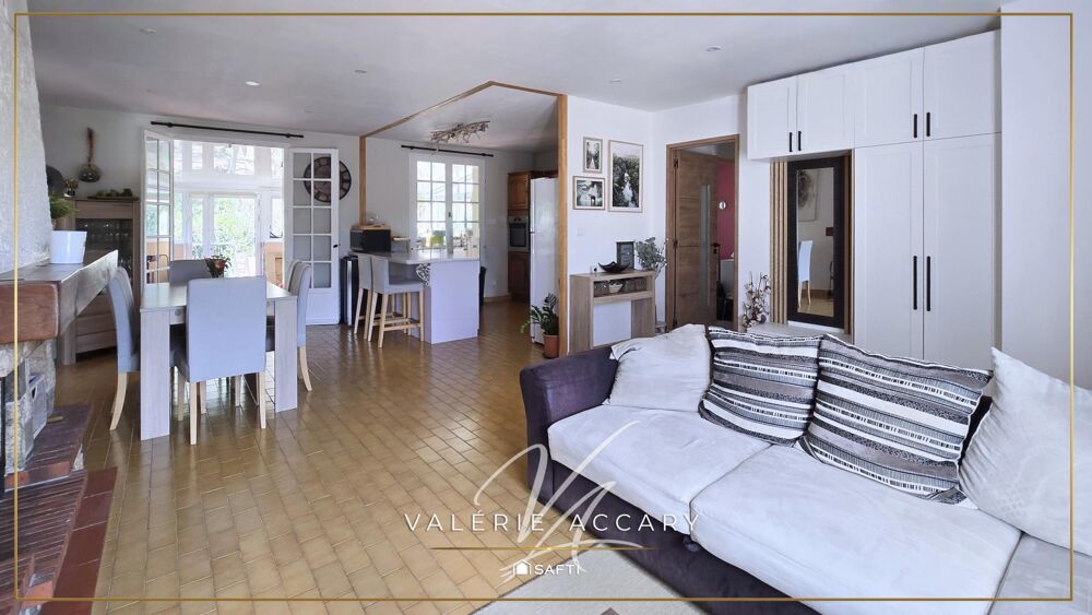 Vente Maison Rocbaron : Maison individuelle de 120 m² sur un terrain de 1200 m² avec 3 chambres, piscine... Forcalqueiret
