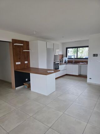  Maison � vendre 4 pi�ces 105 m�