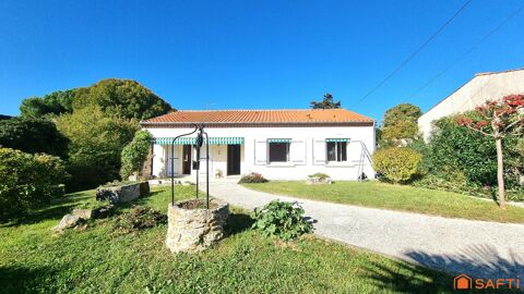   Au calme en plein centre.Ensemble immobilier: 3 maisons Maison - 9 pi�ce(s) - 197 m�