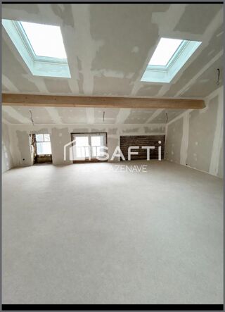  Immeuble � vendre 243 m�