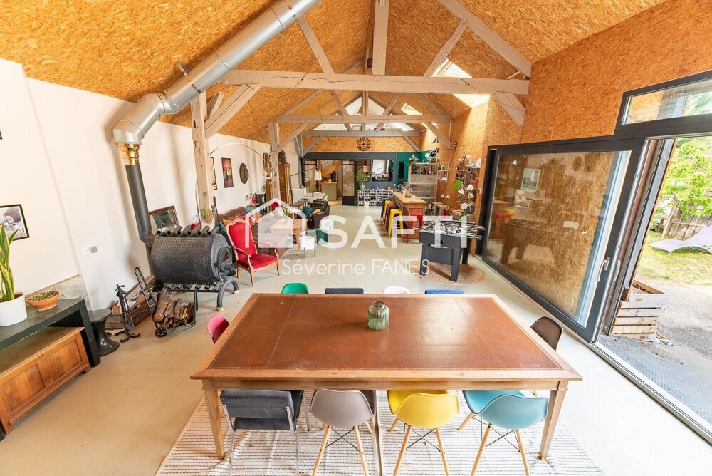 Vente Maison LOFT EXCEPTIONNEL 280 M2 TOIT CATHEDRALE+ 2 DEPENDANCES BIEN RARE A ROUEN Rouen