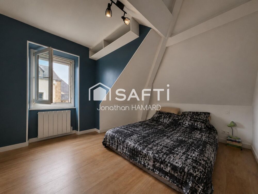 Vente Appartement Nantes centre-gare : le charme d'un dernier étage au calme. Nantes
