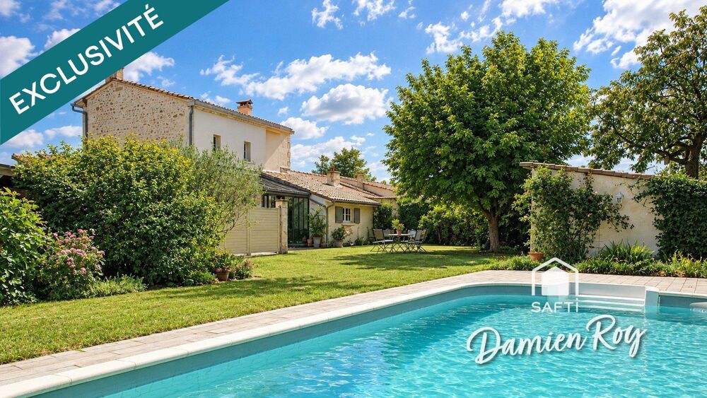 Maison de maître en pierre de 190 m² au coeur de Lamarque.