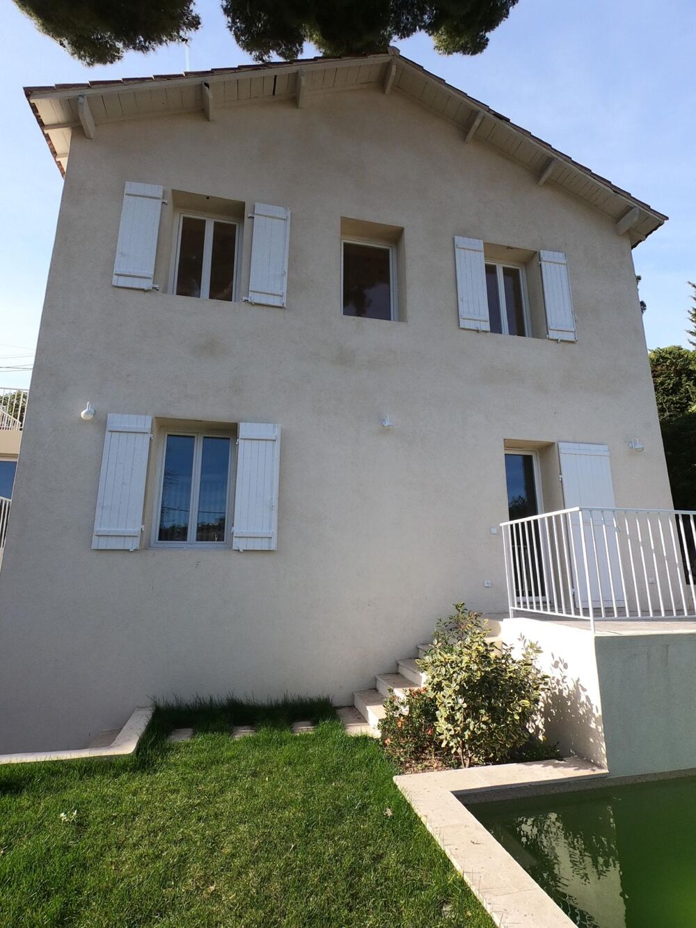 Vente Maison Au cœur du village, Villa rénovée Piscine & jardin Cassis