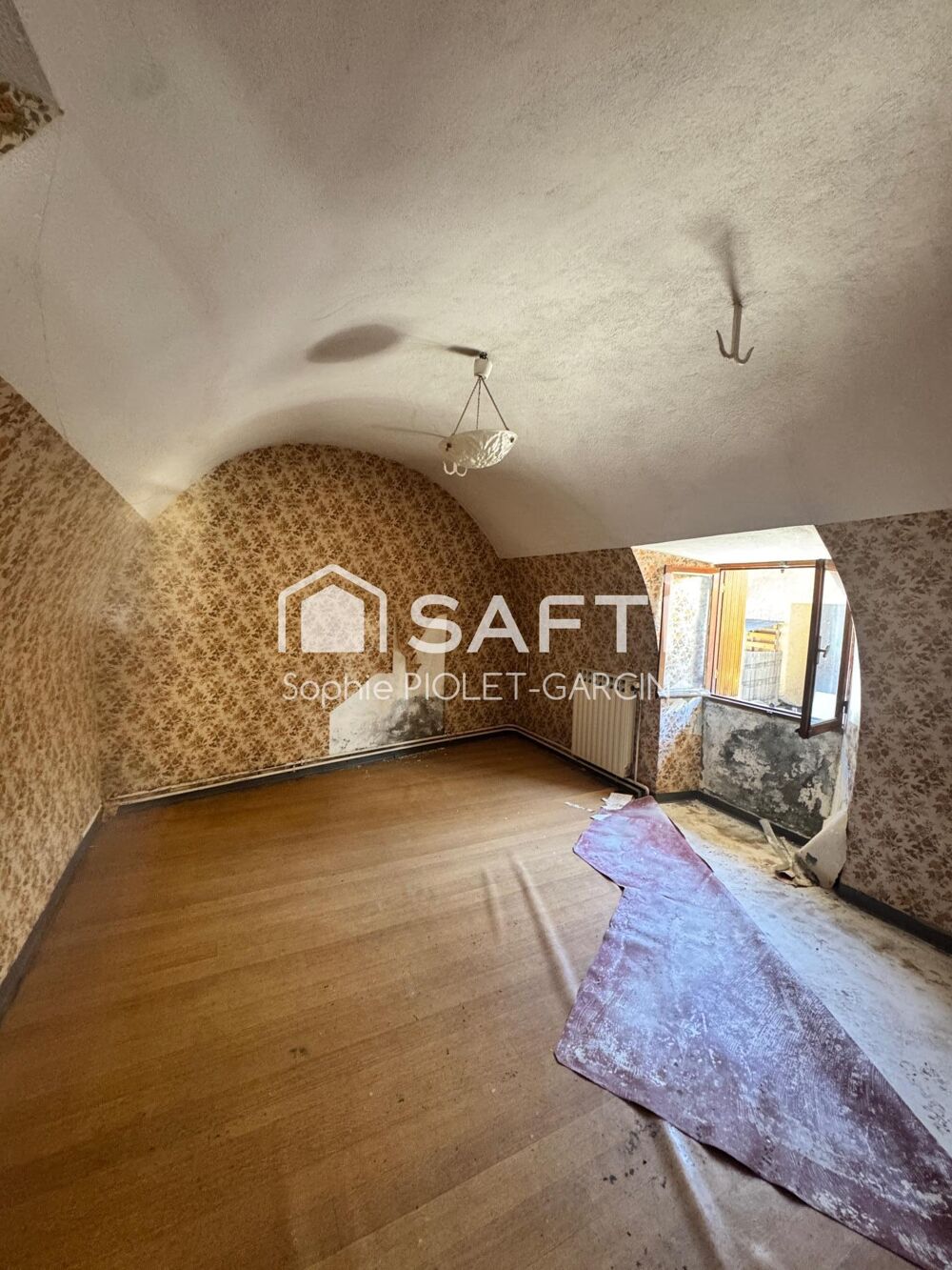 � vendre  Maison Le Mon�tier-les-Bains (05220)