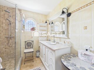  Maison � vendre 7 pi�ces 230 m�