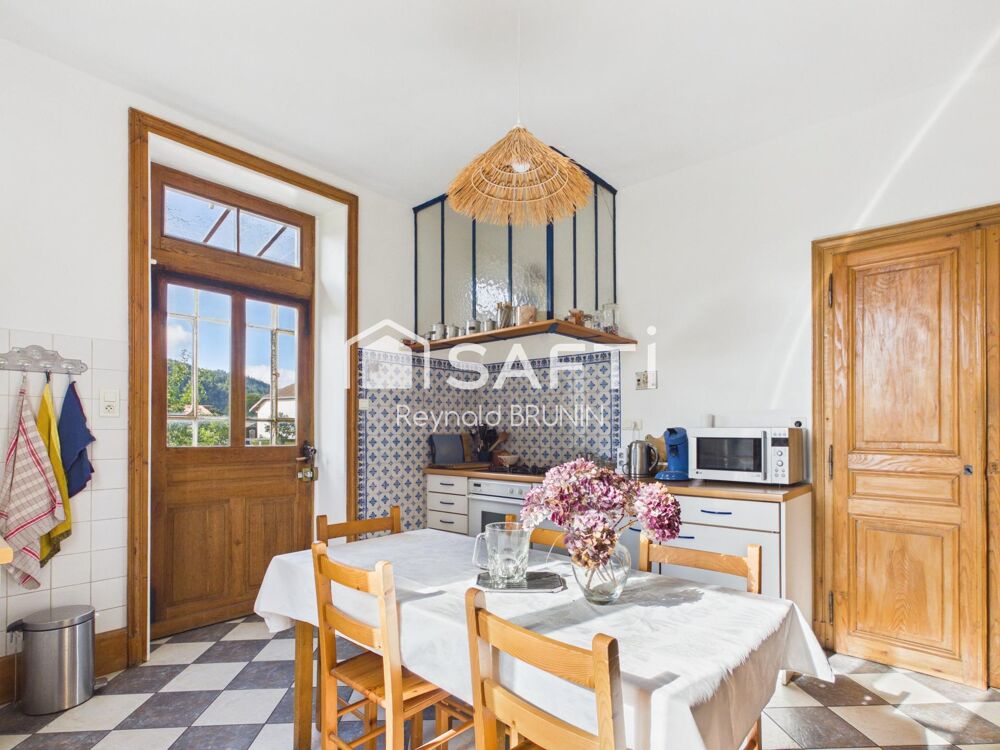 Vente Maison Maison de maître 5 chambres au centre Saint-Amé Saint-ame