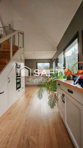  Maison à vendre 6 pièces 225 m²