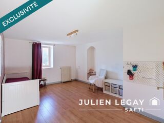  Maison à vendre 10 pièces 196 m²