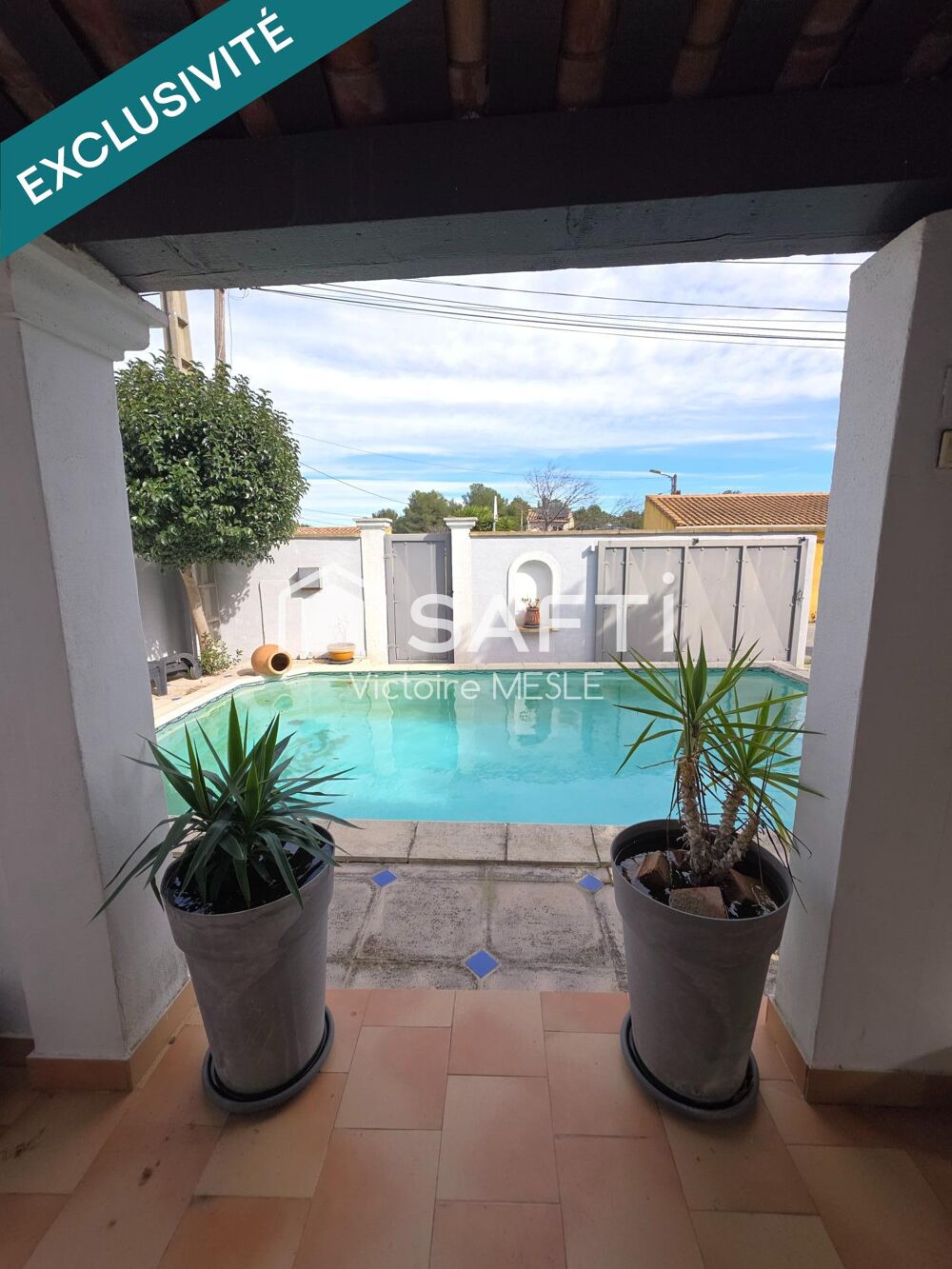 Belle Maison au style provençal, dune superficie de 93 m2 avec 3 chambres, idéale pour accueillir une famille, offrant deux ter