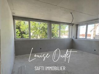  Appartement à vendre 5 pièces 142 m²