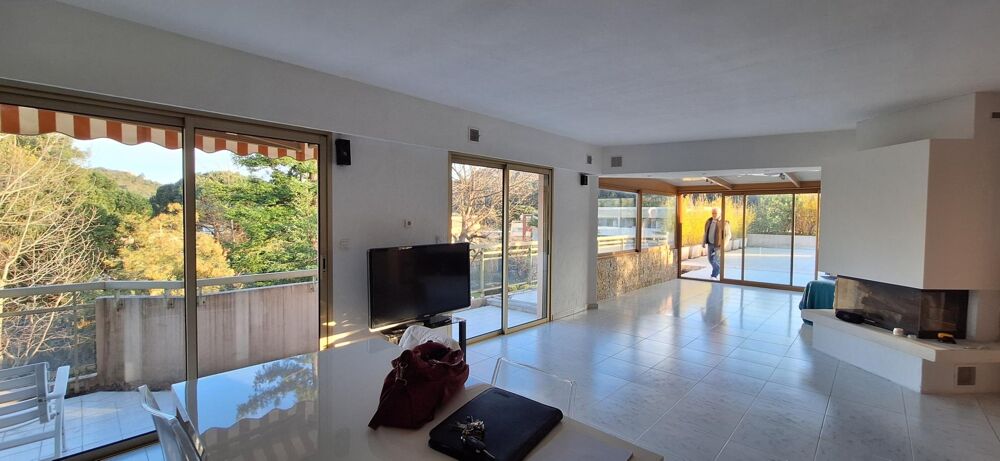 Vente Appartement Rooftop unique 250 m² extérieurs, vue 280° Mandelieu-la-napoule