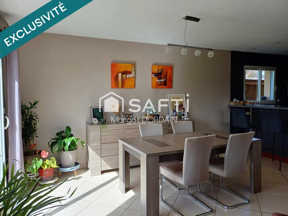 Vente Maison Situ�e � moins de 3km de toutes commodit�s , 25mn de Rodez et de Villefranche de Rouergue, cette lumineuse maison T5 de plain pi Rignac