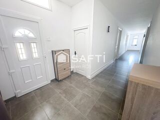  Appartement à vendre 4 pièces 148 m²