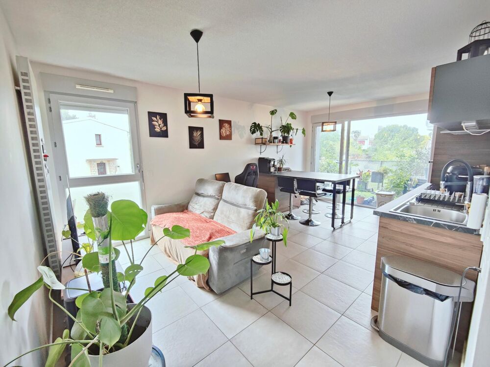 Vente Appartement T2 lumineux, au calme, proche Tram, de 2021, DPE C Begles