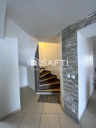  Maison � vendre 6 pi�ces 142 m�
