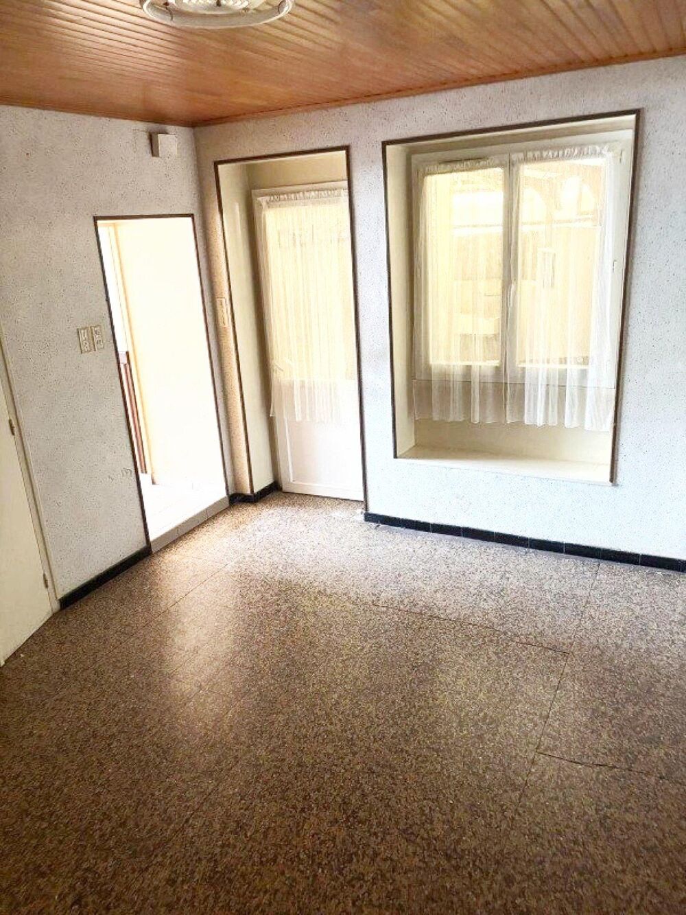 À Vendre - Maison de village de 140 m² EYDOCHE ( 38960 )