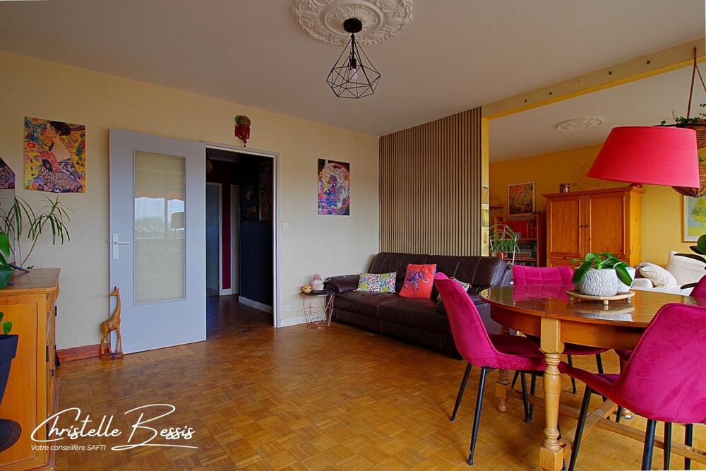 Vente Appartement Dernier étage lumineux en centre-ville - 3 chambres + balcon Villecresnes