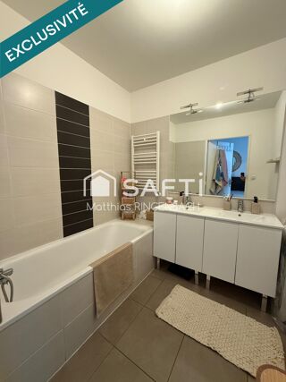  Appartement � vendre 3 pi�ces 65 m�