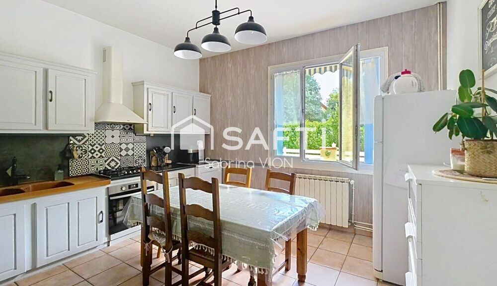 MAISON AVEC JARDIN ET GARAGE