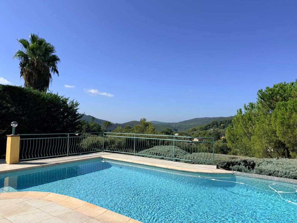 Villa de 168m2 avec vue sur les collines au Tignet
