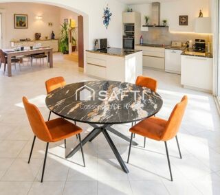  Maison à vendre 8 pièces 245 m²
