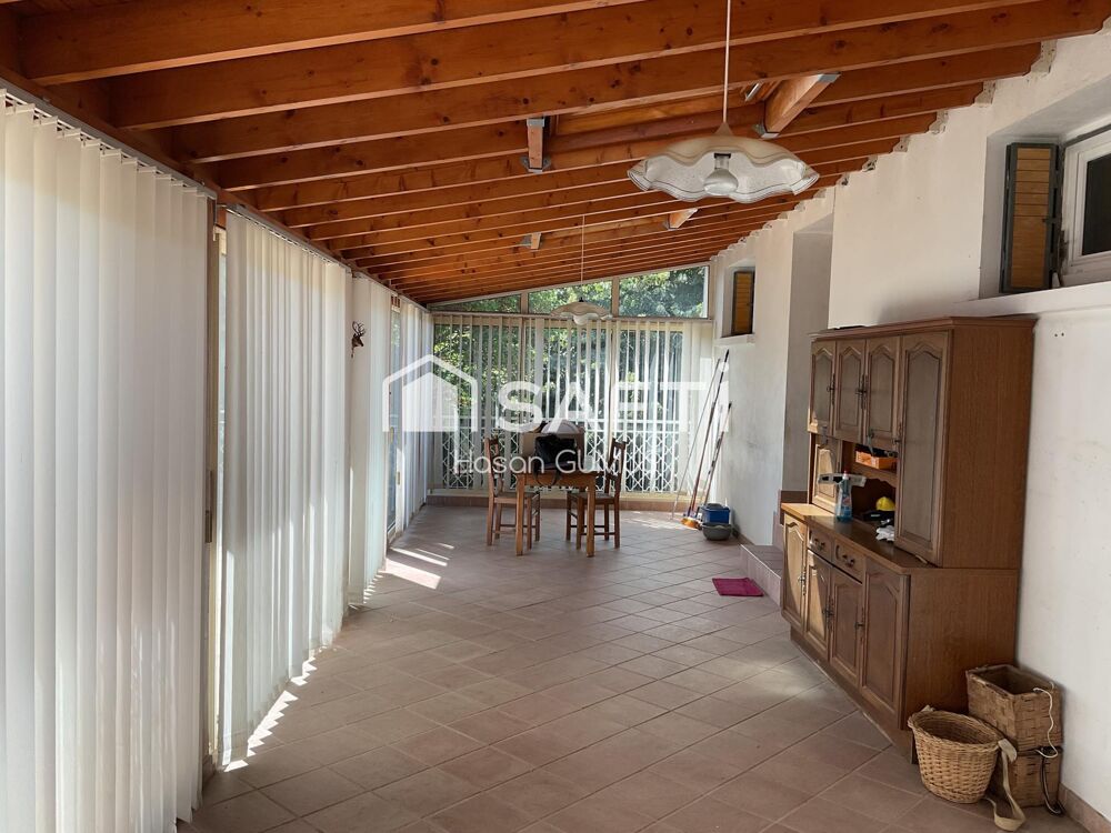 Vente Maison Maison familiale, trois chambres avec grande véranda et un terrain de 2498 m² Albon