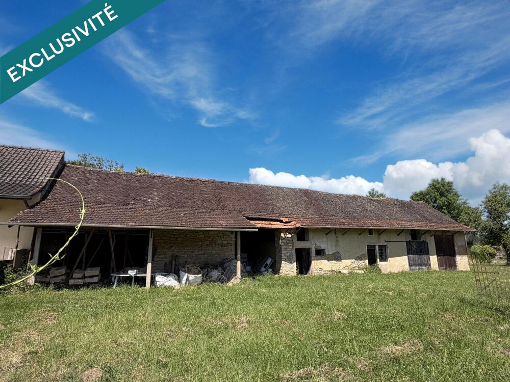 Ancien corps de ferme à rénover
