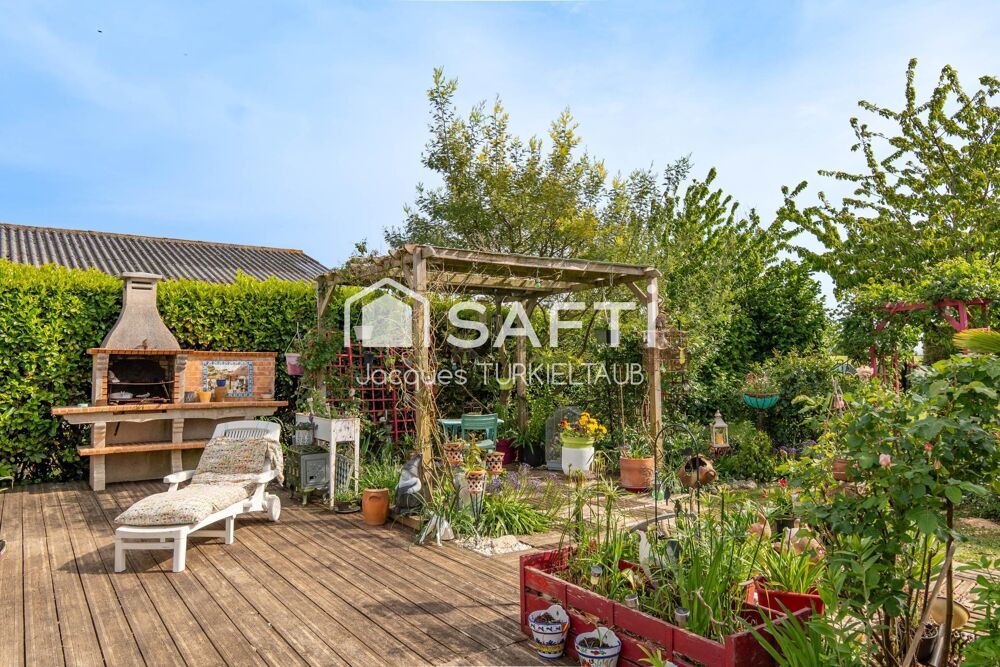 Maison 140m2 en excellent état, avec 4 chambres , garage et jardin de 1300 m2