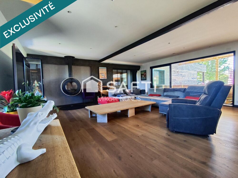 Vente Maison LHERM - Maison T7 de 280 m² - Piscine - 5 chambres. Lherm