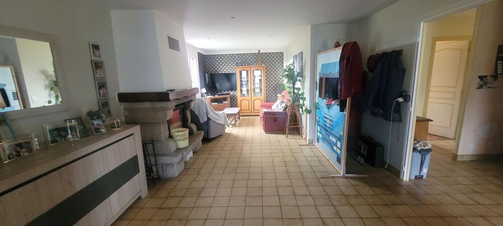 Vente Maison Très belle maison Néo Bretonne avec de beaux volumes proche des commodités. Évellys