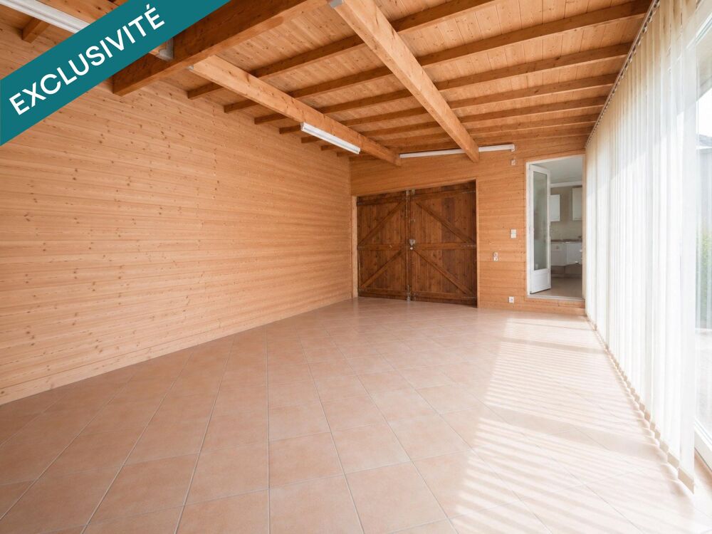 Vente Maison Maison non mitoyenne, 5 chambres et grand garage avec entrées indépendantes - un potentiel à exploiter ! Coueron