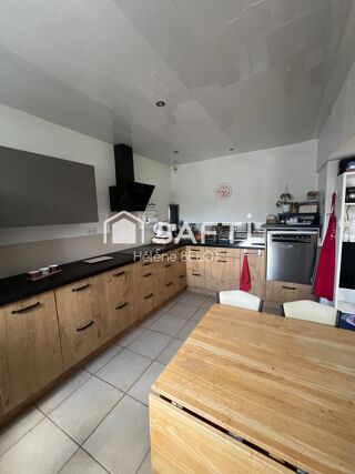  Maison à vendre 12 pièces 300 m²
