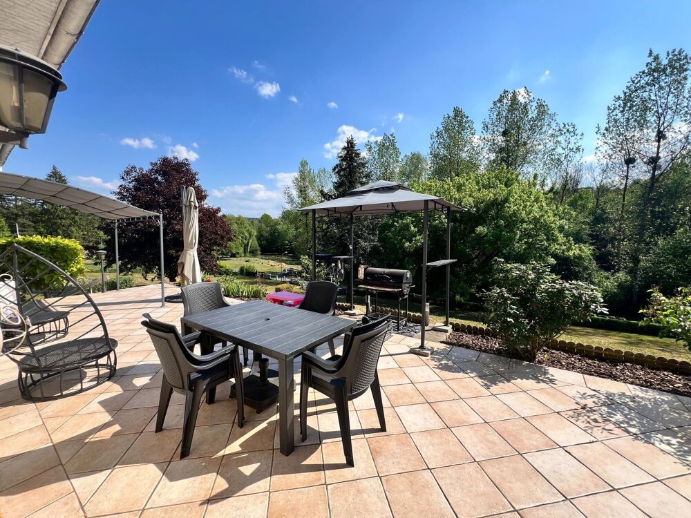 Vente Maison Vaste maison de 190 m² habitable sur un terrain de plus de 8 300 m² Villers-cotterets